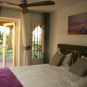 Premium Bed and breakfast